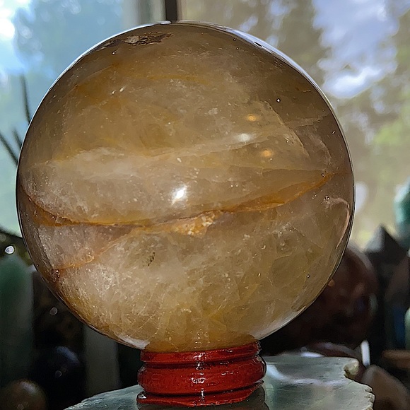🔥SALE🔥 Honey Calcite Crystal Sphere With Sparkles And Rainbows! - Picture 10 of 10